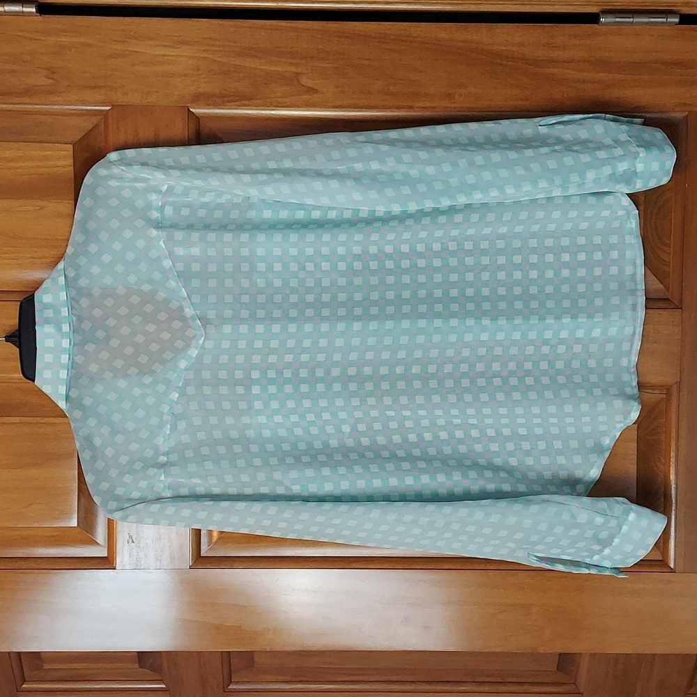 About A Girl Los Angeles Aqua & Lavender Check Blouse Size Medium Pearl Buttons - Picture 4 of 8